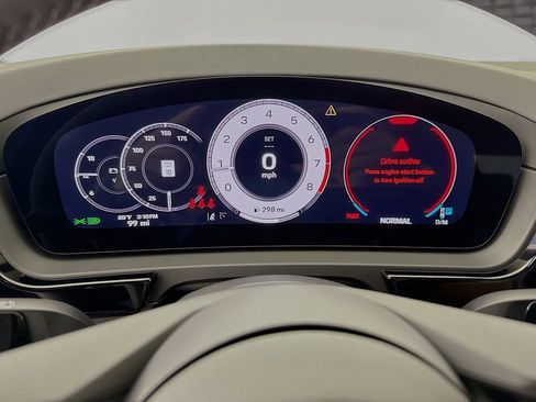 New 2026 Porsche Cayenne image 17