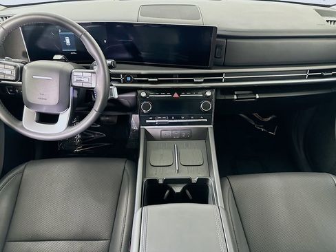 Used 2025 Hyundai Santa Fe SEL FWD image 19