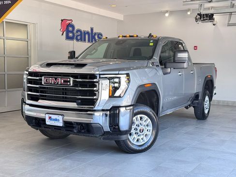 Certified 2025 GMC Sierra 2500 SLE w/ SLE Convenience Package AWD/4WD image 2