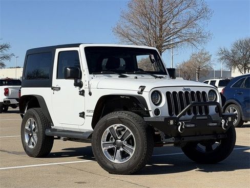 Used 2014 Jeep Wrangler Sport image 2