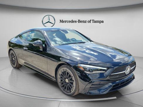 Certified 2026 Mercedes-Benz CLE 300 4MATIC Coupe image 4