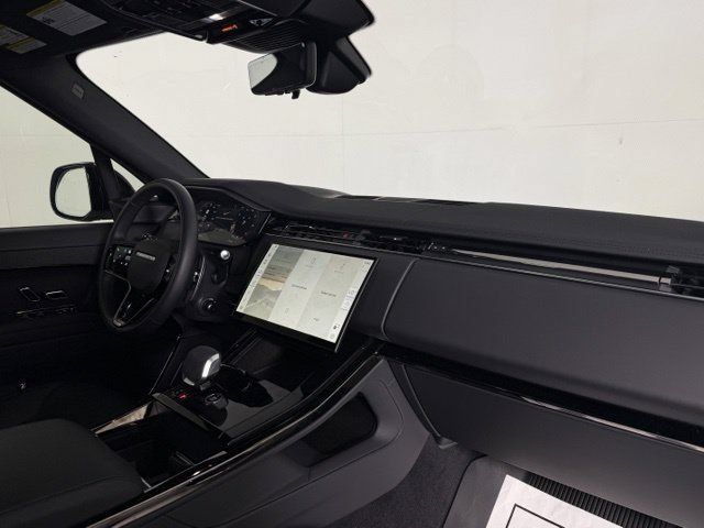New 2026 Land Rover Range Rover Sport Dynamic SE AWD/4WD image 23