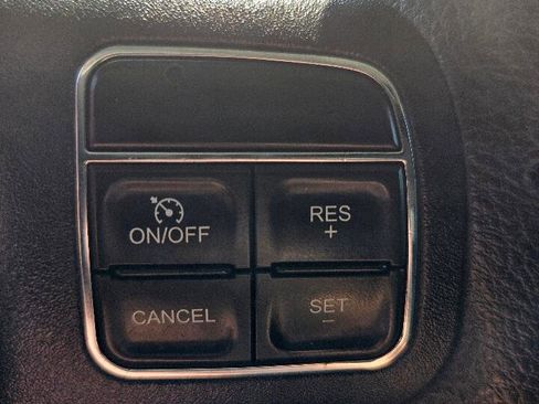 Used 2017 Jeep Wrangler Sport image 15