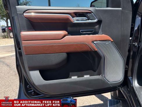 Used 2025 GMC Sierra 1500 Denali Ultimate AWD/4WD image 15