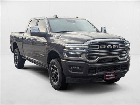New 2025 RAM 2500 Laramie image 7