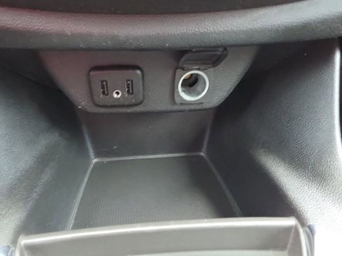 Used 2019 Chevrolet Traverse LS image 18