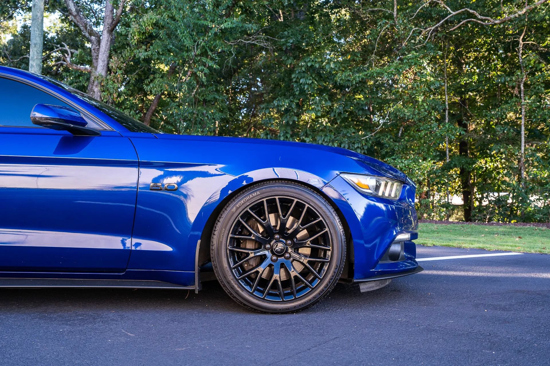 Used 2016 Ford Mustang GT Premium RWD image 12