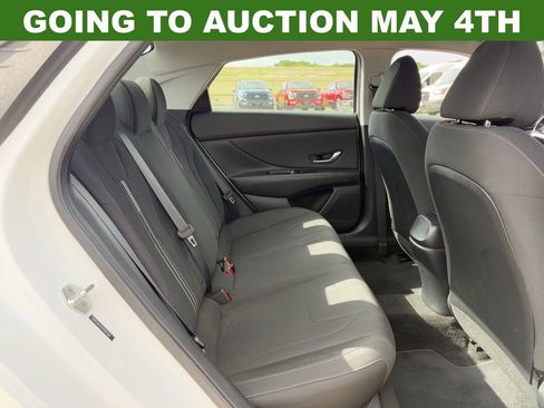 Used 2023 Hyundai Elantra SEL w/ Convenience Package FWD image 26