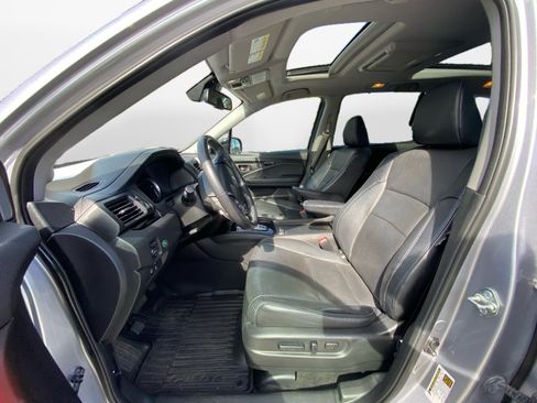 Used 2017 Honda Pilot Elite image 11