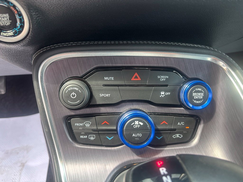 Used 2018 Dodge Challenger R/T w/ Blacktop Package RWD image 20