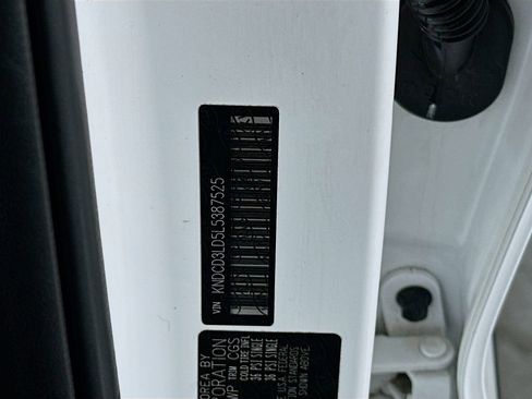 Used 2020 Kia Niro EX image 33