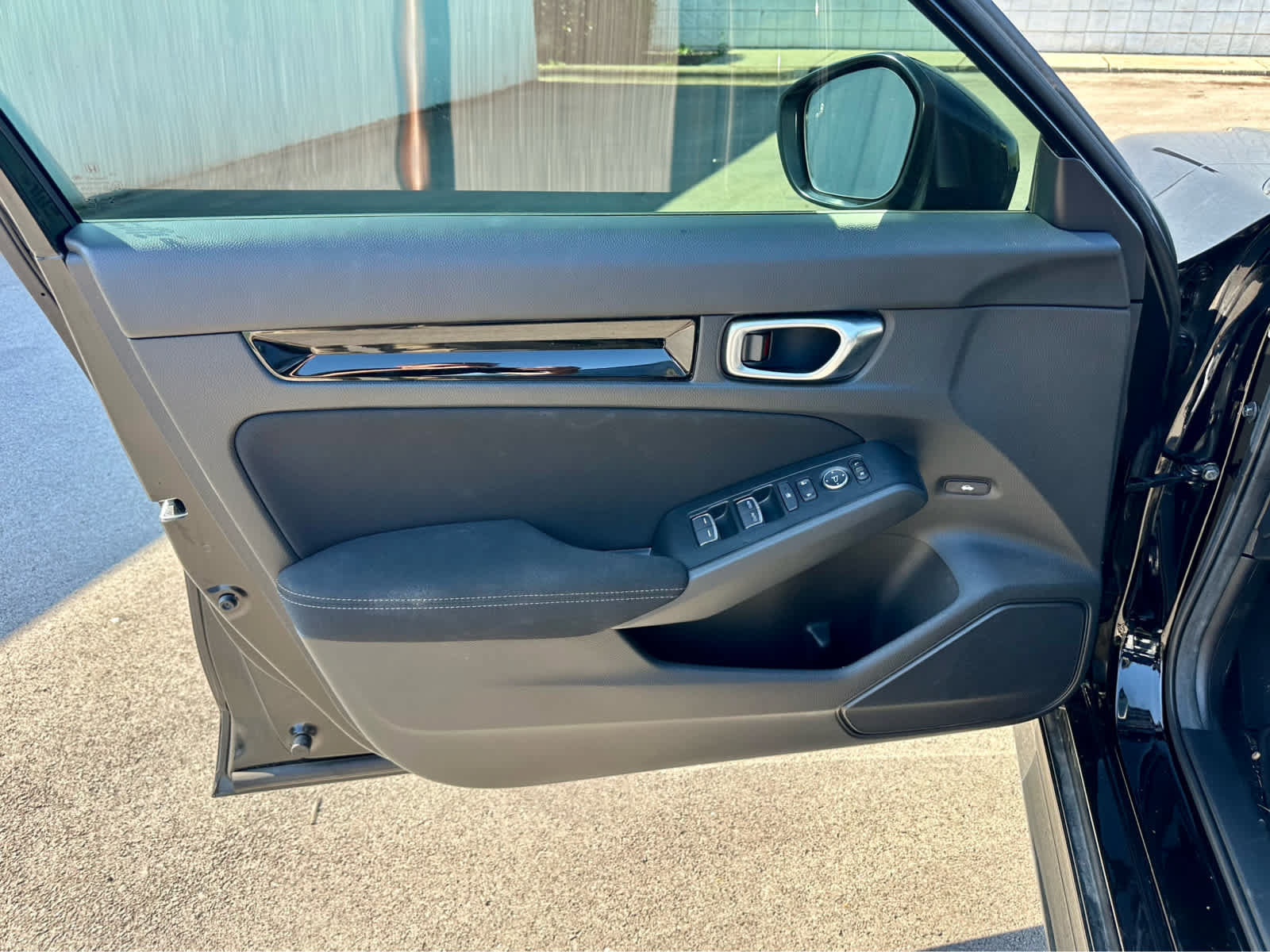Used 2025 Honda Civic Sport image 10