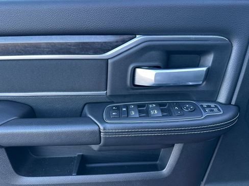 Used 2024 RAM 2500 Big Horn w/ Bed Utility Group image 12