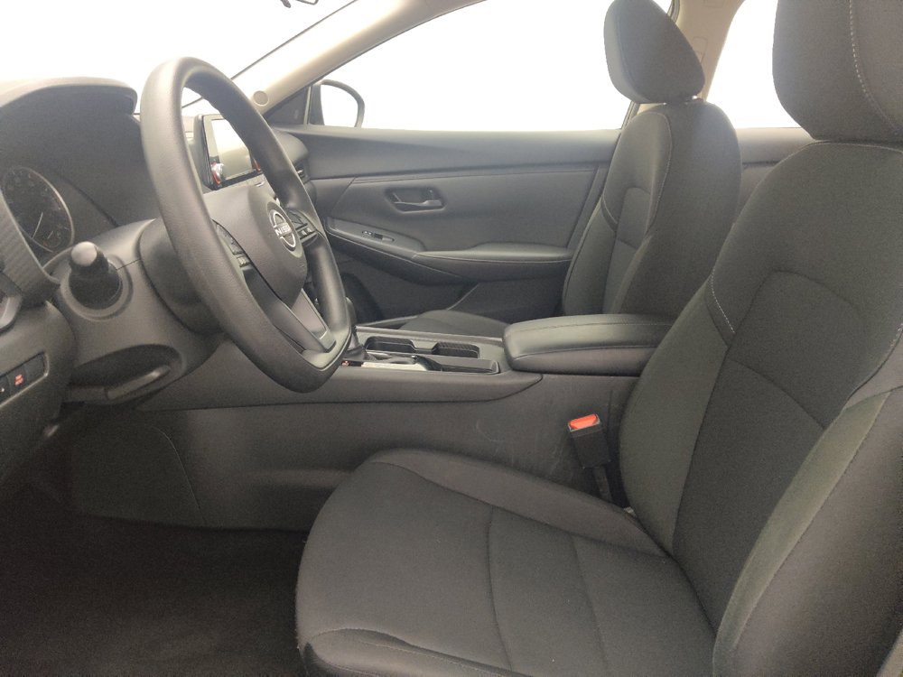 Used 2025 Nissan Sentra S FWD image 17