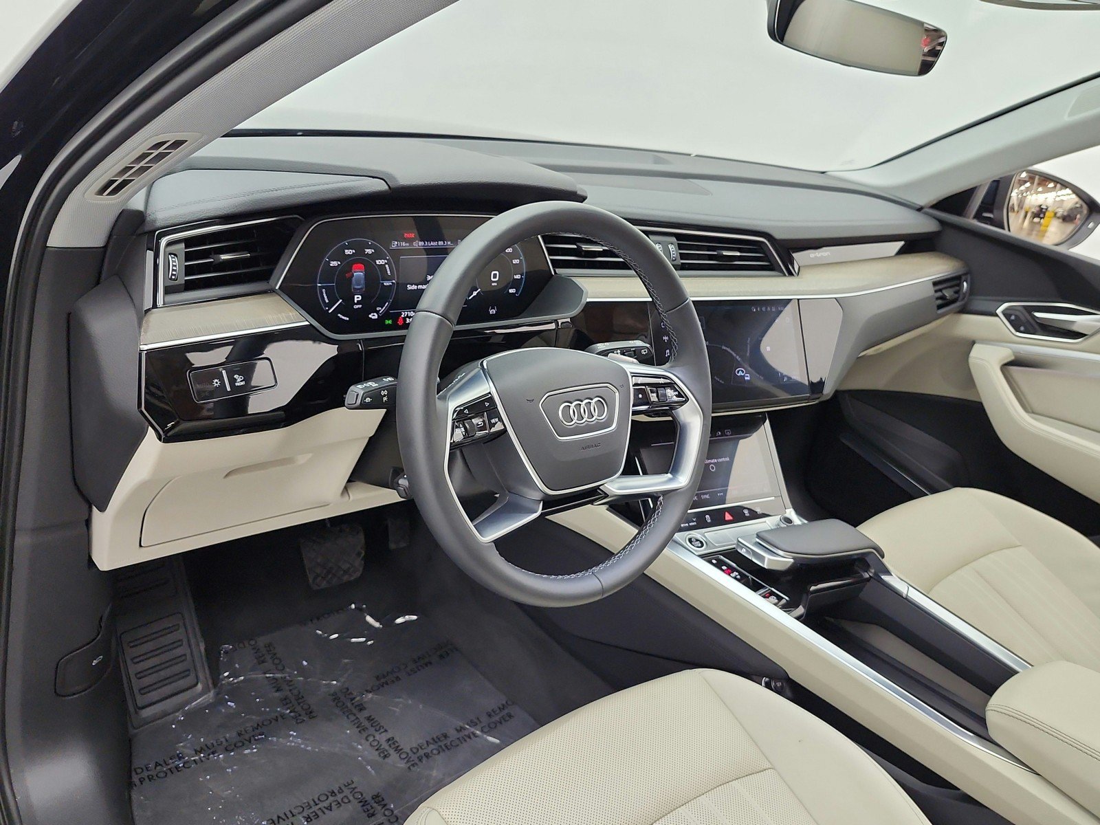 Used 2024 Audi Q8 e-tron Premium Plus w/ Premium Plus Package AWD/4WD image 9