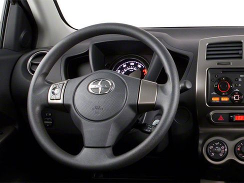 Used 2010 Scion xD FWD image 8