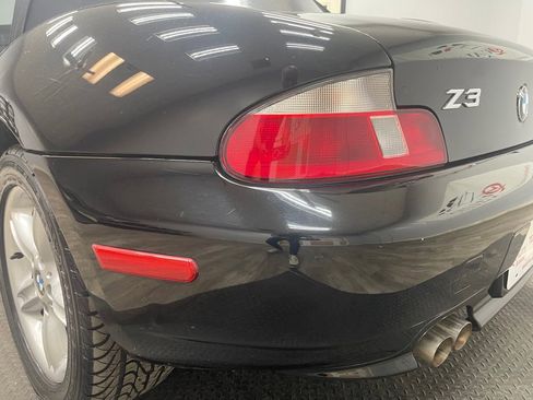 Used 2002 BMW Z3 2.5i RWD image 14