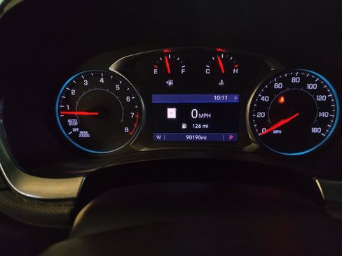 Used 2020 Chevrolet Traverse Premier FWD image 23