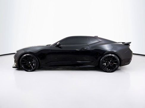 Used 2017 Chevrolet Camaro ZL1 RWD image 6