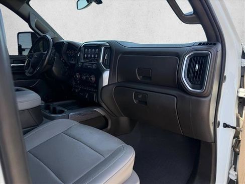 Used 2021 Chevrolet Silverado 2500 LTZ w/ LTZ Plus Package AWD/4WD image 12