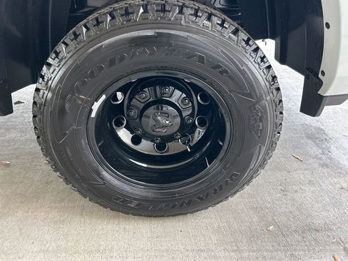 New 2026 RAM 3500 Limited image 22