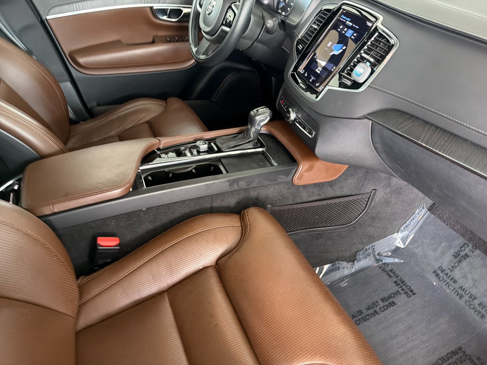 Used 2021 Volvo XC90 T6 Inscription w/ Protection Package Premier AWD/4WD image 17