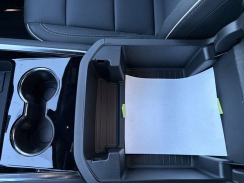 New 2026 Chevrolet Suburban Premier w/ Sun And Tow Package image 25