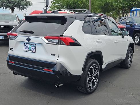 Used 2024 Toyota RAV4 XSE w/ Weather Package AWD/4WD image 6