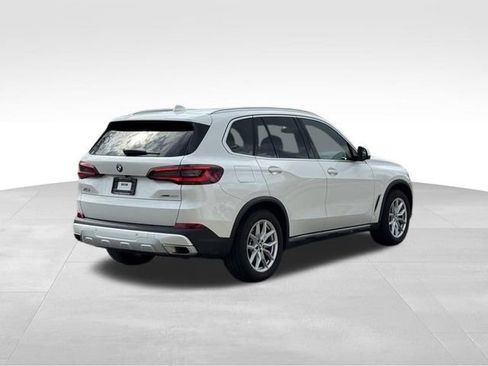 Certified 2023 BMW X5 xDrive40i w/ Executive Package image 9