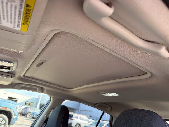 Used 2023 Subaru Crosstrek 2.0i Premium AWD/4WD image 18