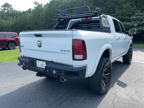 Used 2017 RAM 1500 Laramie w/ Convenience Group AWD/4WD image 5