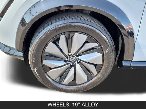Used 2024 Nissan Ariya AWD image 11