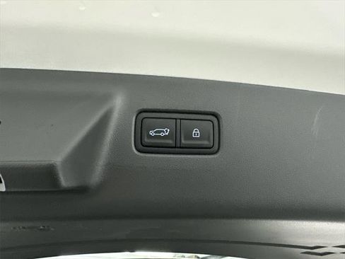 New 2026 Hyundai Santa Fe SE image 19