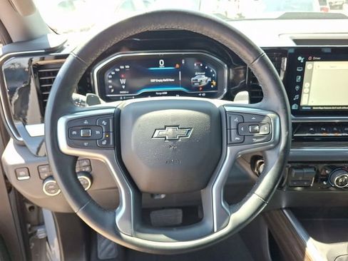 Used 2024 Chevrolet Silverado 1500 LT Trail Boss w/ LT Trail Boss Premium Package image 16