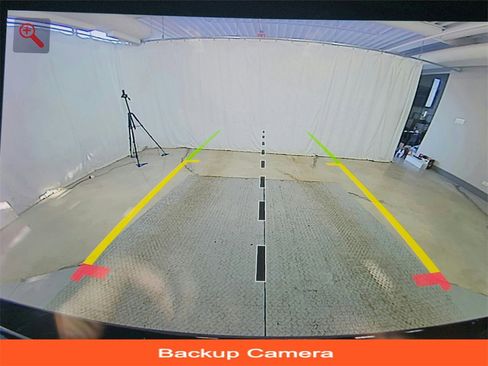 Used 2023 Jeep Grand Cherokee 4WD 4xe image 18