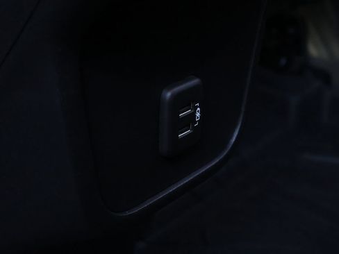 Certified 2024 Chevrolet Equinox LT FWD image 44