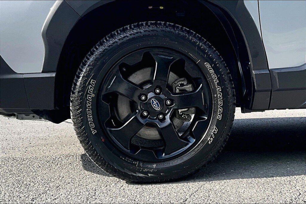 Certified 2023 Subaru Forester Wilderness AWD/4WD image 17