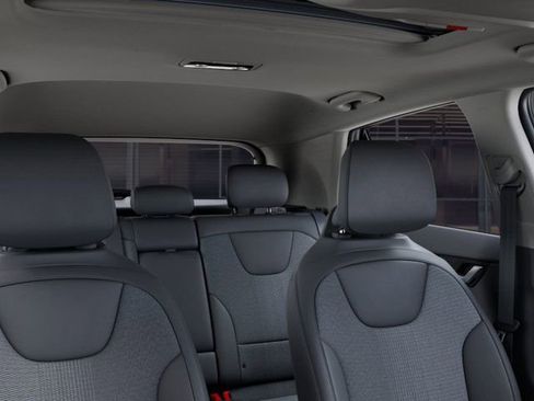 New 2025 Kia Niro EX Touring image 28