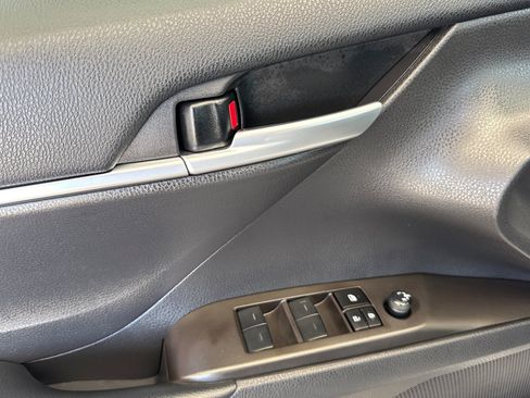 Certified 2024 Toyota Camry SE w/ Cold Weather Package FWD image 10