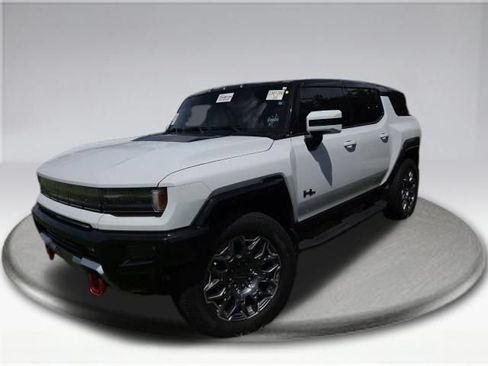 Used 2025 GMC Hummer EV 3X w/ LPO, Sport Package AWD/4WD image 12