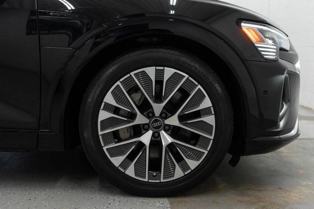 Used 2024 Audi Q8 e-tron Prestige w/ Prestige Package AWD/4WD image 38