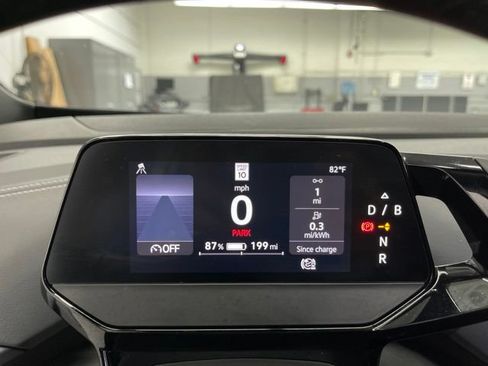 Certified 2023 Volkswagen ID.4 Pro RWD image 14