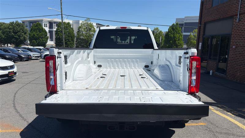Used 2024 Ford F350 XL AWD/4WD image 11