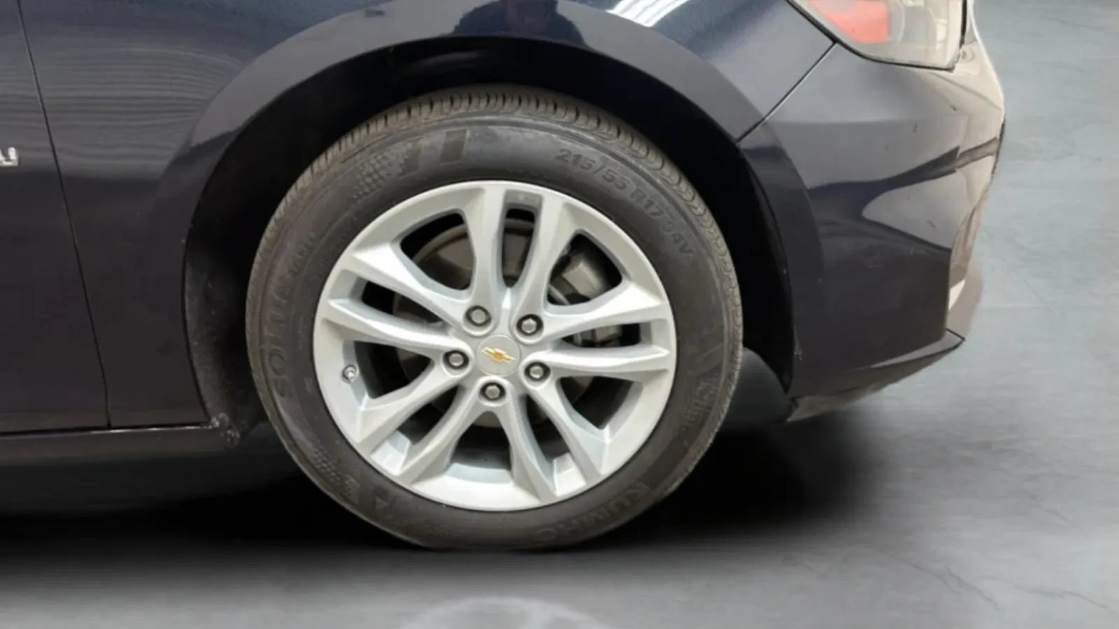 Used 2018 Chevrolet Malibu LT FWD image 26