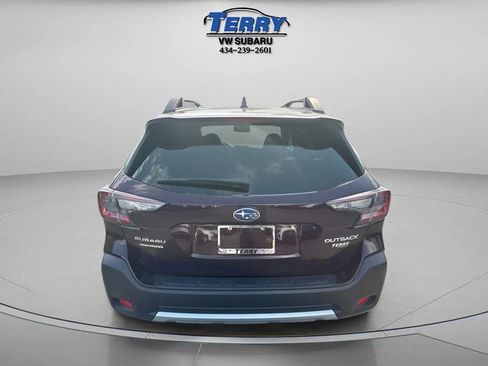 Used 2025 Subaru Outback Limited image 3