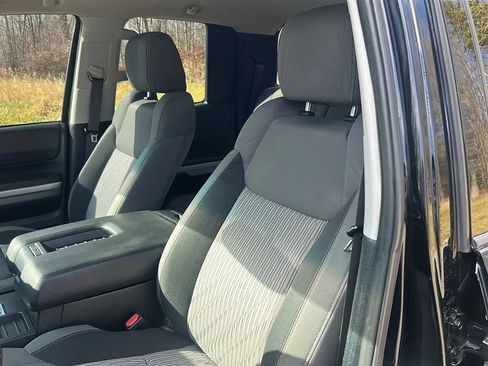Used 2014 Toyota Tundra SR5 image 31