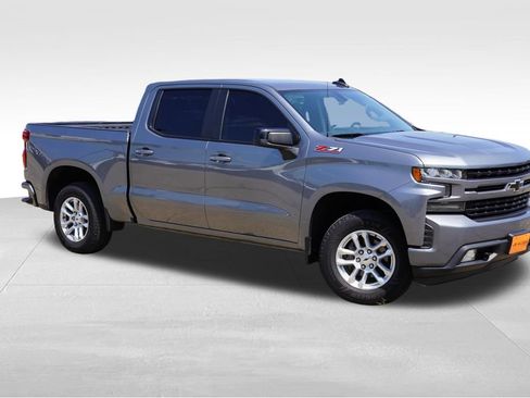 Used 2019 Chevrolet Silverado 1500 RST AWD/4WD image 2