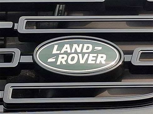 New 2026 Land Rover Range Rover Velar Dynamic SE image 22