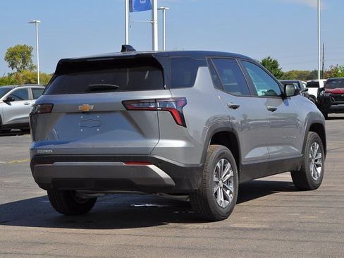 New 2026 Chevrolet Equinox LT image 3