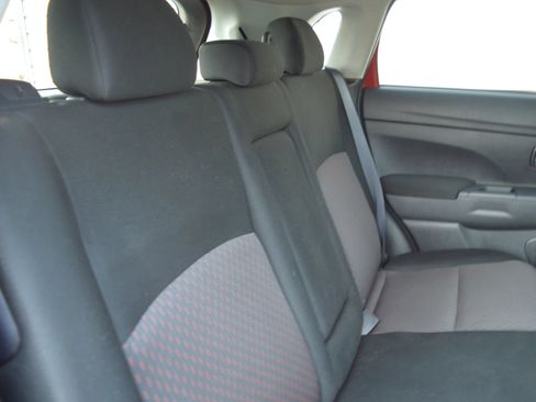 Used 2017 Mitsubishi Outlander Sport ES AWD/4WD image 21